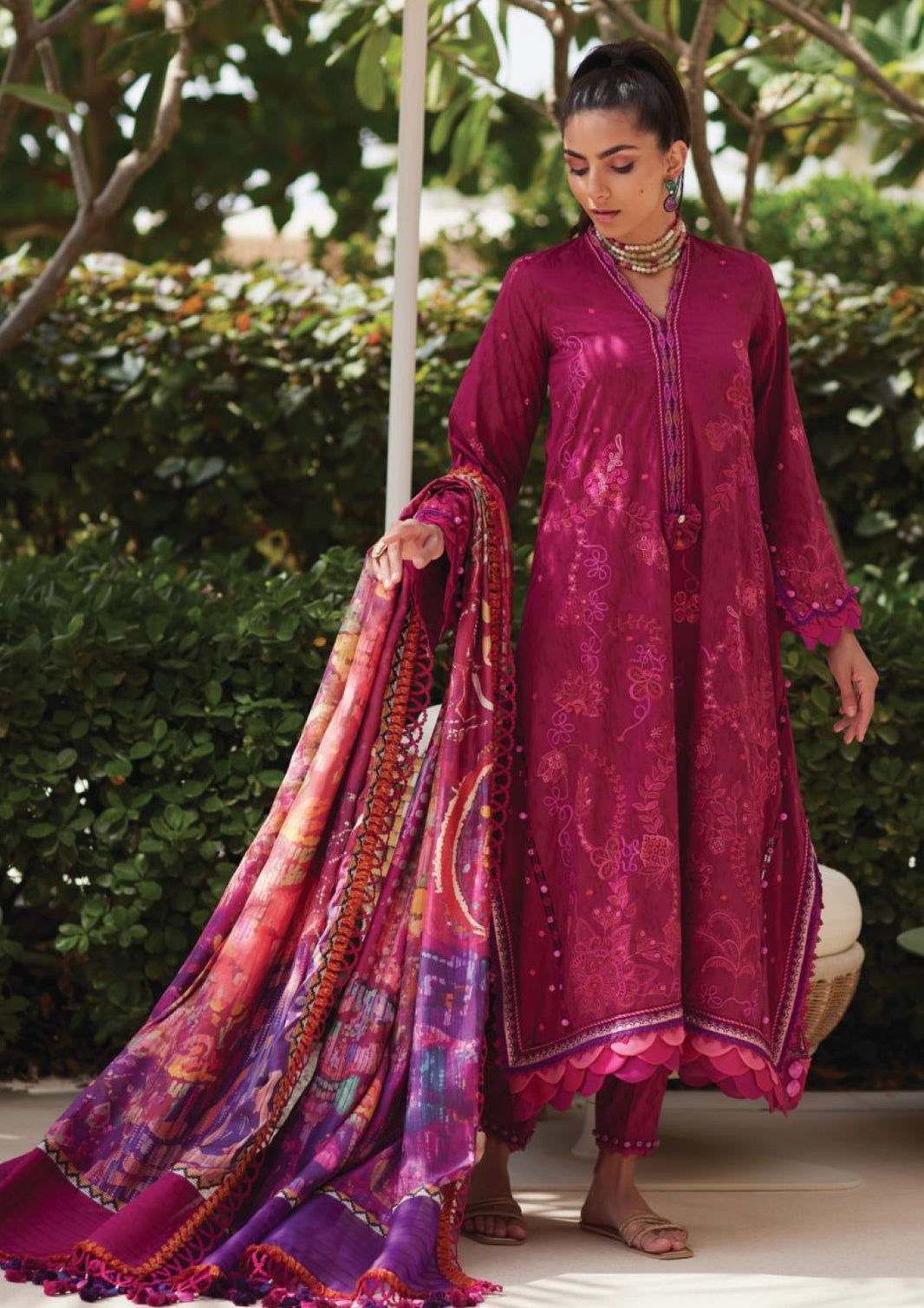 Farah Talib Aziz - Luxury Unstitched - FTA5611 - Betty Berry